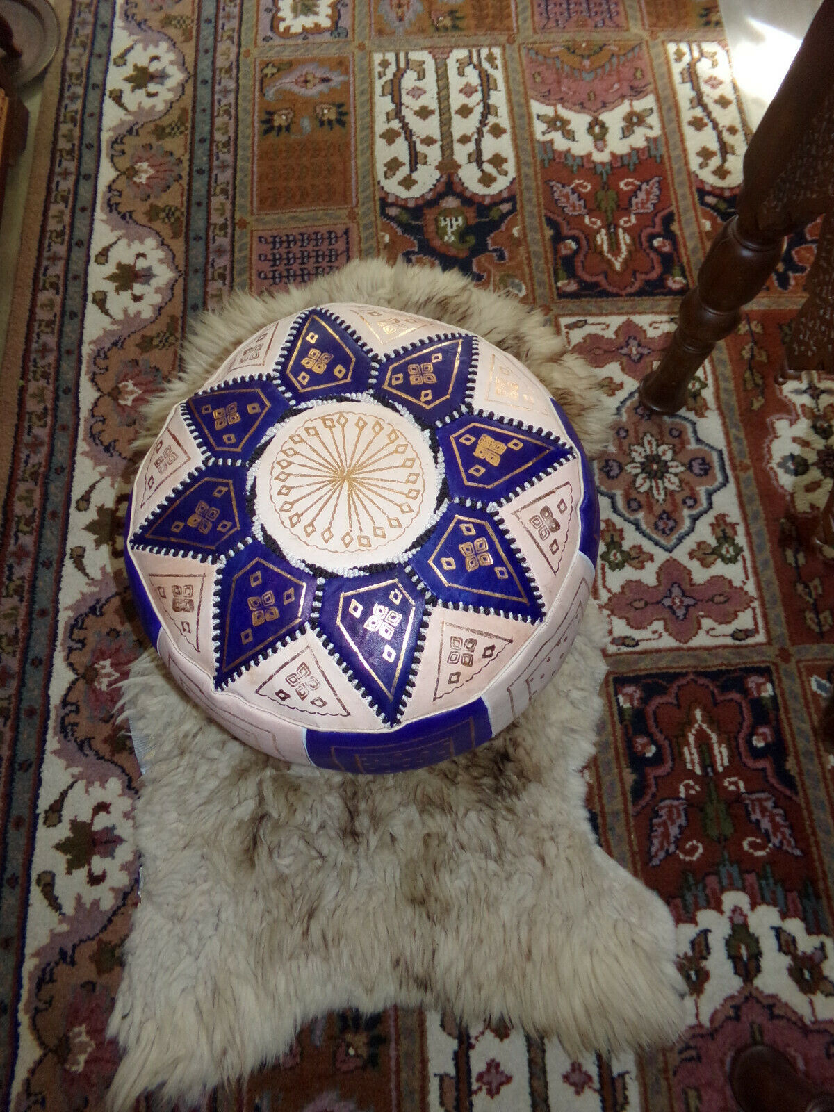 Marokkanische Orientalische Sitzkissen aus echtem Leder inkl. Füllung