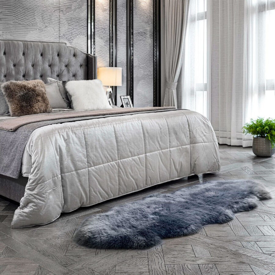 Australisches Lammfell in gedeckten Farben (100 x 68 cm, grau) 