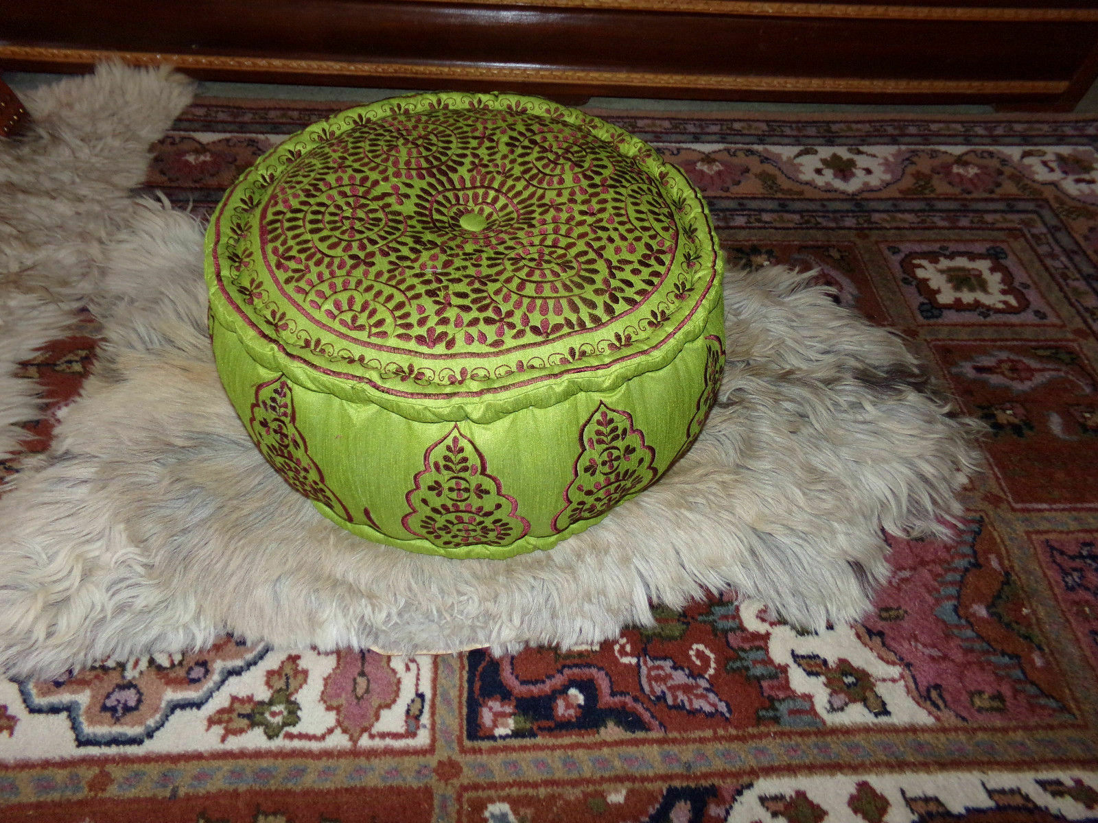 Orientalisches indisches Meditationskissen Sitzkissen Grün